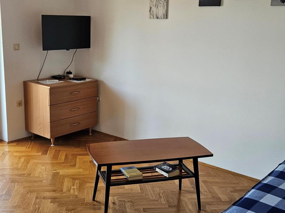 Apartments Trojak Baška Kültér fotó